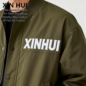 Chaqueta Bomber de Lona Gruesa Verde Oliva para Hombre con Logotipo Personalizado, Chaqueta Cortavientos Estilo Varsity para Invierno, Ropa Casual de Trabajo - Product Image 2