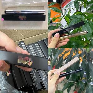 Brillo de <span class=keywords><strong>Labios</strong></span> Voluminizador Hidratante de Marca Blanca al por Mayor Transparente Tipo Inyección - Product Image 4