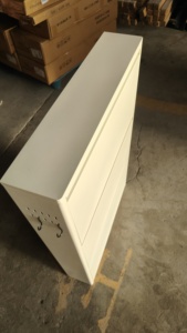 Armoire à chaussures étroite en acier à 3 portes avec portes anti-poussière rabattables pour salon, salle à manger, école ou entrée d'entrepôt - Product Image 2