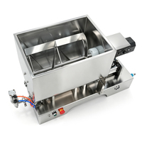 Machine de remplissage pneumatique horizontale pour sauces visqueuses avec trémie de mélange de 50 L pour le remplissage de bouteilles de pâtes multi-saveurs