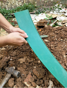 Bordure de Jardin Flexible <span class=keywords><strong>en</strong></span> PE pour Aménagement Paysager, <span class=keywords><strong>Rouleau</strong></span> de Clôture pour Parterres de Fleurs, Bande d'Isolation pour <span class=keywords><strong>Gazon</strong></span> et Pierres à Bordure Arrondi - Product Image 3