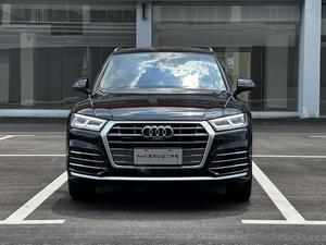 <span class=keywords><strong>Audi</strong></span> Q5L SUV 2024 <span class=keywords><strong>Prix</strong></span> d'usine Faible kilométrage Voiture d'<span class=keywords><strong>occasion</strong></span> pour adultes Moteur turbo Transmission intégrale Taille des pneus R19 Caméra arrière A4 <span class=keywords><strong>A6</strong></span> Foncé - Product Image 6