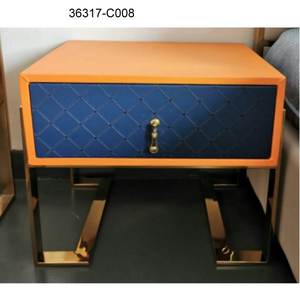 Mesita de noche italiana de lujo con funda 36317-C008 - Product Image 1