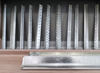 Accessoires pour Plaque de Plâtre Profilé Cloison Sèche Support Acier Galvanisé Montant/Rail/Oméga/C/U Fourrure Quille Acier Léger