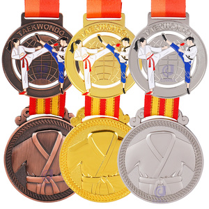 เหรียญกีฬา 3 มิติ แบบกำหนดเองได้ สำหรับยิวยิตสู อิตฟ ยูโด เทควันโด คาราเต้ - โลโก้สีทองทองแดง รางวัลงานฝีมือโลหะแบบกำหนดเอง - Product Image 1