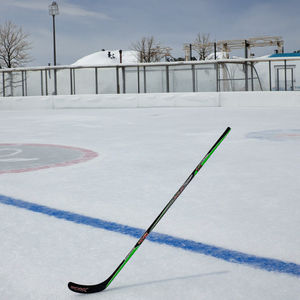 Vik-Max 2026 Vente Flash Crosse de Hockey 24K Entièrement en Carbone pour Adultes Longueur 170 cm avec 75 #   Flex pour le hockey sur glace et sur gazon - Product Image 1