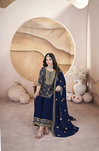 Costumes Salwar Kameez entièrement cousus de qualité d'exportation indienne Punjabi Salwar Kameez disponibles en quantité en vrac - Product Image 5