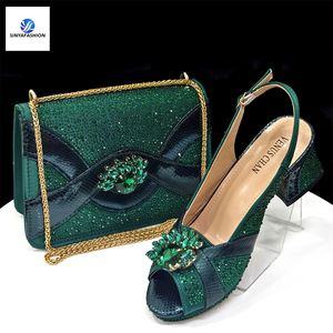 Ensemble de chaussures et sacs de luxe pour femmes en gros – Talons hauts italiens et sacs à main assortis pour femmes avec chaussures compensées - Product Image 5