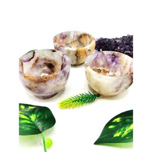 Hermosas tazones redondos de amatista tallados a mano - 3 pulgadas de diámetro y 200 g (0.44 lb) - SOLO UN TAZÓN - Product Image 1