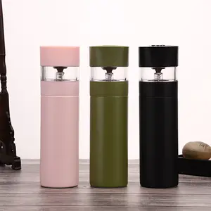 Le plus Populaire Produit En Gros Chine Fabricant de Bouteille 500ml Poudre Revêtement Intelligent Tasse À Thé avec Infuseur