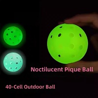 Offre d'usine : Balles de pickleball lumineuses LED en plastique phosphorescentes de 74 mm à 40 trous pour l'extérieur, 25-26 g