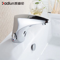 Robinet de salle de bain automatique intelligent sans contact à capteur, monotrou, en laiton, design moderne avec cartouche en céramique