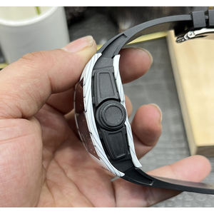 Montre de sport de luxe pour homme, haute qualité, design personnalisé, mécanique et cadran en fibre de carbone ajourée, style hip-hop - Product Image 5