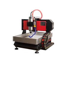 Mini-fraiseuse CNC de haute qualité avec moteur NC Studio pour la fabrication de meubles de bureau, d'armoires de cuisine et de portes en métal ou en bois - Product Image 2