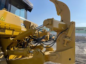รถดันดิน CAT D8R มือสองจากญี่ปุ่น รุ่นปี 2020 ความจุดันดิน 4.5 เมตร น้ำหนัก 48000 กิโลกรัม ขายทันที - Product Image 5