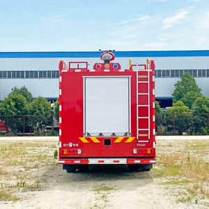 Nouveau <span class=keywords><strong>camion</strong></span>-citerne à mousse de sauvetage pour la lutte contre les incendies dans les usines minières, 8000L 4x2 Euro 5 Diesel SINOTRUK HOWO OEM - Product Image 6