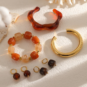 Retro Resin Bracelet <b>Bangle</b> <b>Set</b> Acrylic Lucite Jewelry Women's Geometric Round Design Light Luxury Fashion Jewelry <b>Set</b> - Product Image 2