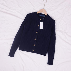 <span class=keywords><strong>Cardigan</strong></span> Vintage Sottile Monopetto da Donna RL Ralph con Logo Piccolo Cavallo Ricamato e Motivo Intrecciato - Product Image 3