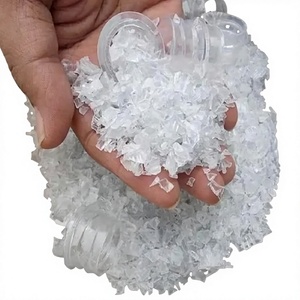 Copos de PET Reciclado de Grado Comercial (Lavados y Transparentes) Origen ZA, Suministro a Granel para Fabricantes e Importadores de Plástico - Product Image 1