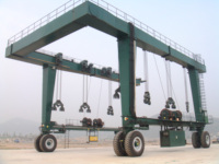 Grue mobile de levage de bateaux SHENLI certifiée CE, grue portique de 100 à 300 tonnes avec moteur, boîte de vitesses et moteur d'entraînement, hauteur de levage de 20 m