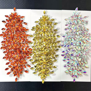 Nuovissimi <span class=keywords><strong>Accessori</strong></span> di Lusso: Applicazione in Cristallo 3D a Forma di Foglie per <span class=keywords><strong>Abiti</strong></span> <span class=keywords><strong>da</strong></span> <span class=keywords><strong>Sera</strong></span> - Product Image 5