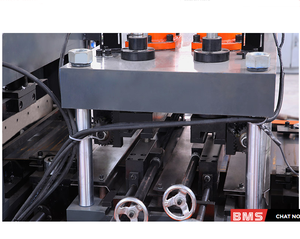 La <span class=keywords><strong>Auto</strong></span>-cambio CZ Correa rollo que forma la máquina - Product Image 5