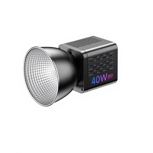 Ulanzi L024 Luce Video RGB Portatile Mini da 40W, COB a Colori Personalizzabili 2500-6500K 0-359, per <span class=keywords><strong>Fotografia</strong></span>, Telefono, Trasmissioni Live all'Aperto - Product Image 2