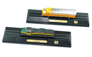 HANFIY <span class=keywords><strong>Tren</strong></span> a <span class=keywords><strong>Escala</strong></span> <span class=keywords><strong>N</strong></span>, Locomotora Diésel Union Pacific FP-7, Vehículo Ferroviario de Metal, <span class=keywords><strong>Miniatura</strong></span> de <span class=keywords><strong>Tren</strong></span>, Decoració<span class=keywords><strong>n</strong></span>, Estuche Acrílico - Product Image 4