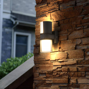 Applique murale LED extérieure double tête rotative étanche, projecteur haut/bas pour cour, balcon, villa - Product Image 1