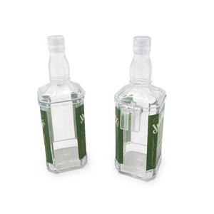 Verre à shot personnalisé en plastique PS de 1,5 oz avec crochet, support latéral pour vin et impression de logo, qualité alimentaire, fabriqué au Vietnam - Product Image 5