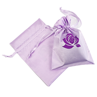 Sac à poussière en satin de soie de haute qualité personnalisé avec cordon de serrage et logo écologique et réutilisable pour les bijoux Emballage personnalisé