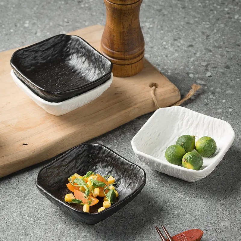 일본식 미니 세라믹 간장 담그기 요리 레스토랑 주방 용품 석기 블랙 화이트 작은 서빙 접시