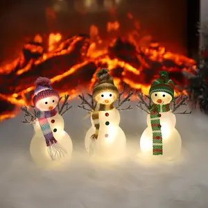 Batterij Aangedreven Kleine Indoor Warm Wit Led Verlicht Glas Xmas Kerst Sneeuwpop Licht Beeldje Kerstcollectie Decoratie