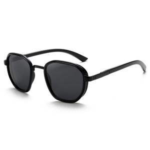 Lunettes de soleil unisexes Greyjack, monture noire en métal TR, verres TAC, protection UV400, pour la conduite, le cyclisme et les tenues tendance - Product Image 5