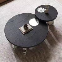 Ensemble de table basse ronde moderne et mobile pour salon avec plateau en marbre et mélange de bois