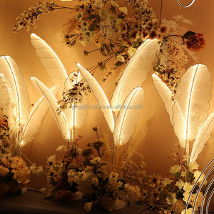 Gran oferta, iluminación de plumas luminosas para el área de la boda, accesorios de boda para T-stage, hoja de plátano, <span class=keywords><strong>camino</strong></span>, adornos decorativos para lámparas - Product Image 2