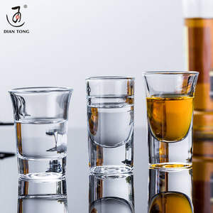 Vasos de Chupito de <span class=keywords><strong>Whisky</strong></span> Personalizados al por Mayor Europeos de Alta Calidad, Gruesos y Duraderos, con Logotipo Personalizado, para Bodas y Restaurantes, Paquete de 6/12 - Product Image 3