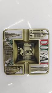 Cendrier en relief Paris français cendrier en métal créatif géométrique cendrier de mode artisanat cadeaux - Product Image 3