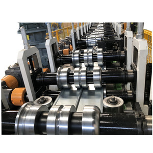 Chất lượng cao cán màn trập cửa lồng vào nhau ống cán hình thành máy khóa ống tạo thành máy - Product Image 5