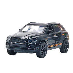 Lalive Đồ chơi chất lượng cao <span class=keywords><strong>Diecast</strong></span> đồ chơi Bentayga cho TOYOTA LAND CRUISER Xe Mô Hình thiết lập cho người thu gom - Product Image 4