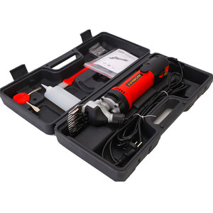 Esquiladora Eléctrica Profesional <span class=keywords><strong>de</strong></span> 690W <span class=keywords><strong>para</strong></span> Ovejas, Cortadora <span class=keywords><strong>de</strong></span> <span class=keywords><strong>Pelo</strong></span> Animal Flexible con Tijeras <span class=keywords><strong>para</strong></span> Lana, <span class=keywords><strong>para</strong></span> Uso Industrial y DIY - Product Image 1