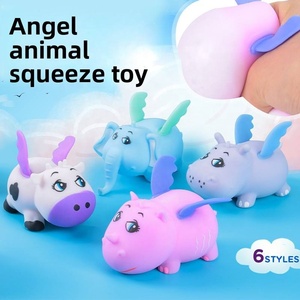 Balle anti-stress en forme d'ange pour enfants, petite, amusante, pour la décompression et la relaxation, cadeau pour les 7-14 ans - Product Image 2