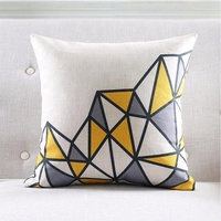 La dernière conception nordique 45*45cm taie d'oreiller en lin à rayures géométriques housse de coussin de décoration de canapé pour la maison