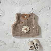Gilet en polaire pour bébés filles, automne-hiver, broderie florale 3D, sans manches, avec boucle en corne de vache, pour tout-petits, chaud