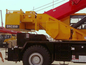 Grue tout-terrain compacte SIC130 de 13 tonnes de haute qualité - Product Image 3