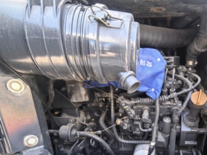 รถขุดขนาดเล็ก Komatsu PC55 PC55MR มือสอง น้ำหนัก 5.5 ตัน ได้รับการรับรองมาตรฐาน CE พร้อมบุ้งขุด เครื่องยนต์ เกียร์ ราคาถูก - Product Image 5