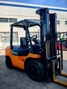 รถยก3ระดับใช้3Ton FD30โตโยต้า<span class=keywords><strong>2010</strong></span>ปี - Product Image 1