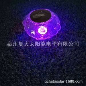 ไฟสระว่ายน้ำพลังงานแสงอาทิตย์แบบเป่าลม LED กันน้ำ IP68 วัสดุ EVA สำหรับสระว่ายน้ำ - Product Image 3