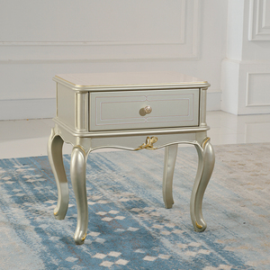 <span class=keywords><strong>Letto</strong></span> <span class=keywords><strong>Matrimoniale</strong></span> in Tessuto Retrò Francese con Motivi Dorati e Intagliati 1.8M <span class=keywords><strong>Letto</strong></span> da Sposi per Camera da <span class=keywords><strong>Letto</strong></span> Padronale Stile Europeo Mobili in Legno Massello - Product Image 3