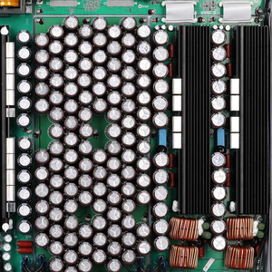 تقنية نيتريد الجاليوم من Roland Crown 2 x موثوقة 2 أوم ، مضخم صوت قوي بتشوهات منخفضة ومستقر - Product Image 6